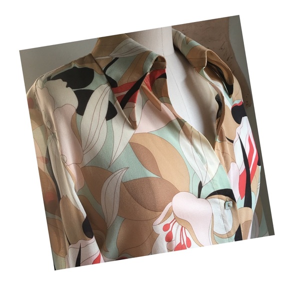 Kablan Silk Print Blouse - Picture 3 of 7